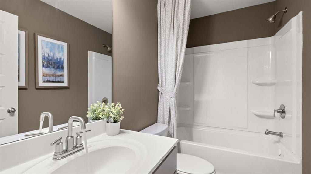 135 Sapelo Drive. Senoia, GA 30276