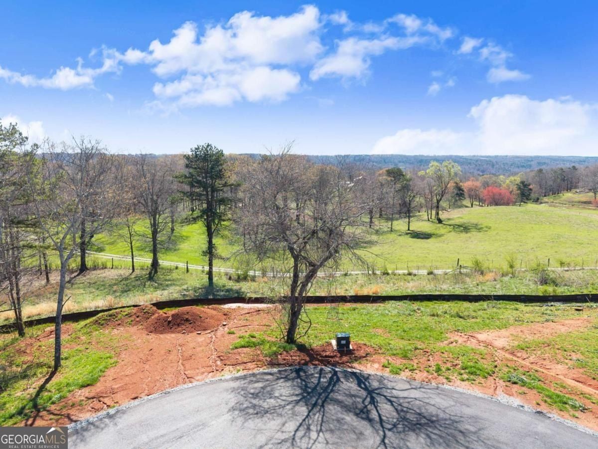 67 White Oak Court. Cleveland, GA 30528