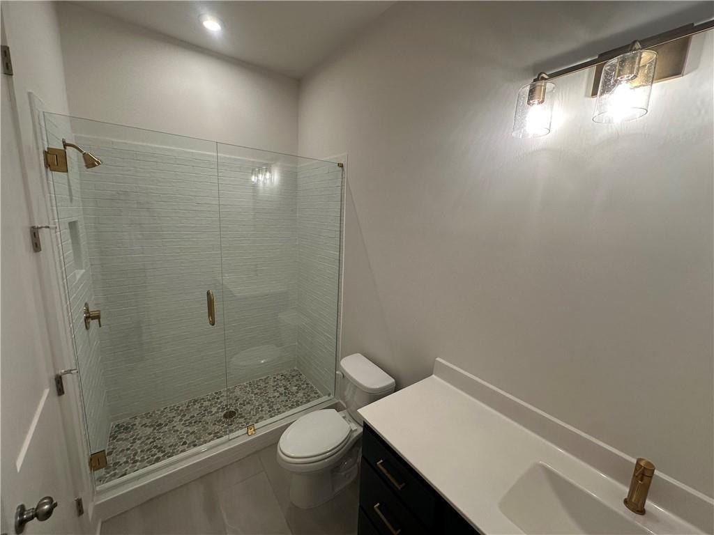 926 Hughley Circle Unit 88. Atlanta, GA 30316