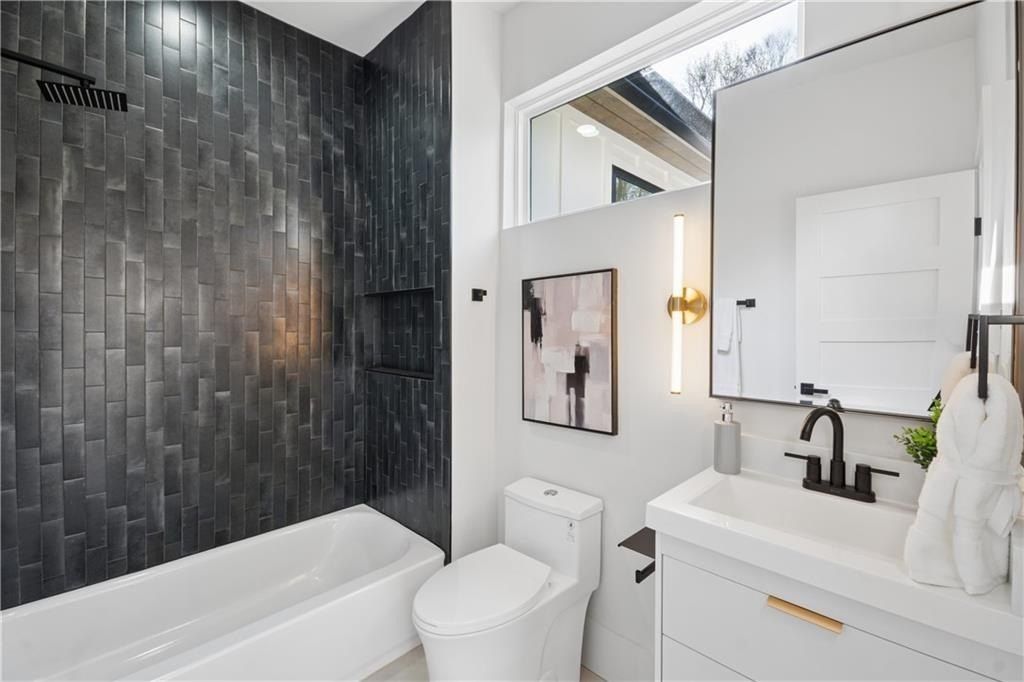 2454 Caladium Drive Ne. Atlanta, GA 30345