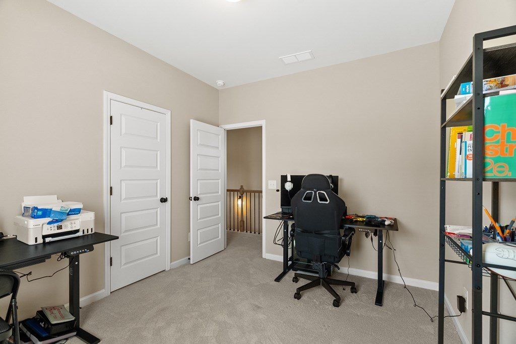 62 Se Professional Place. Calhoun, GA 30701