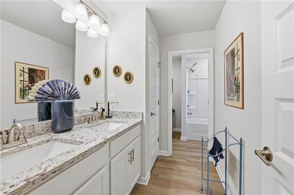 64 Sherwood Drive. Commerce, GA 30529