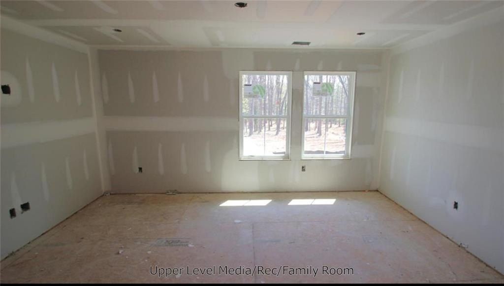 5572 Lilburn Stone Mountain Road. Stone Mountain, GA 30087