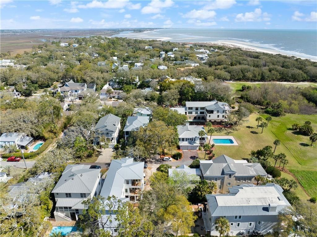 4217 4Th Street. St Simons Island, GA 31522