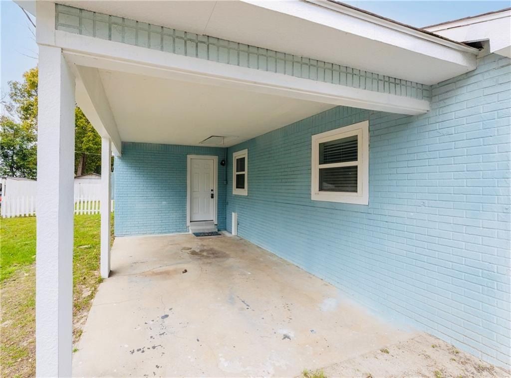 619 Oakwood Ave. Waycross, GA 31501