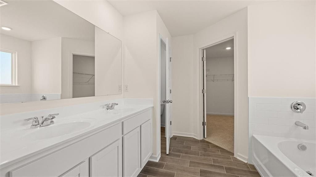 181 Sandy Oak Drive. Loganville, GA 30052