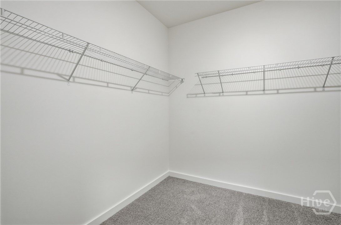 295 Kingswood Circle. Bloomingdale, GA 31302