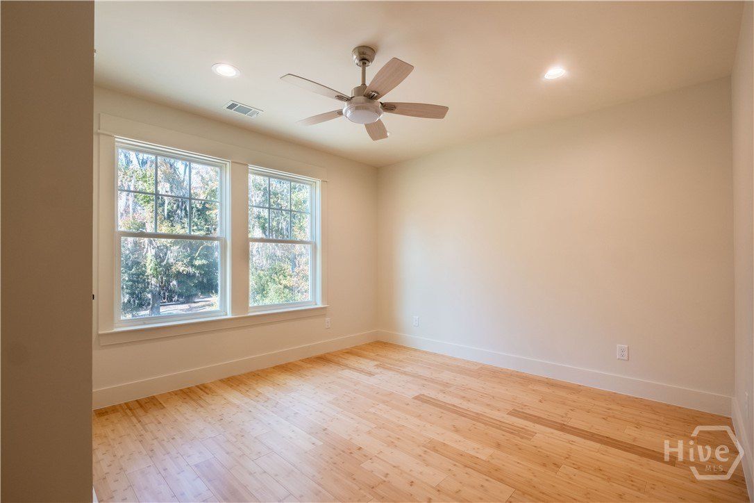 91 Sir Edward Teach. Midway, GA 31320