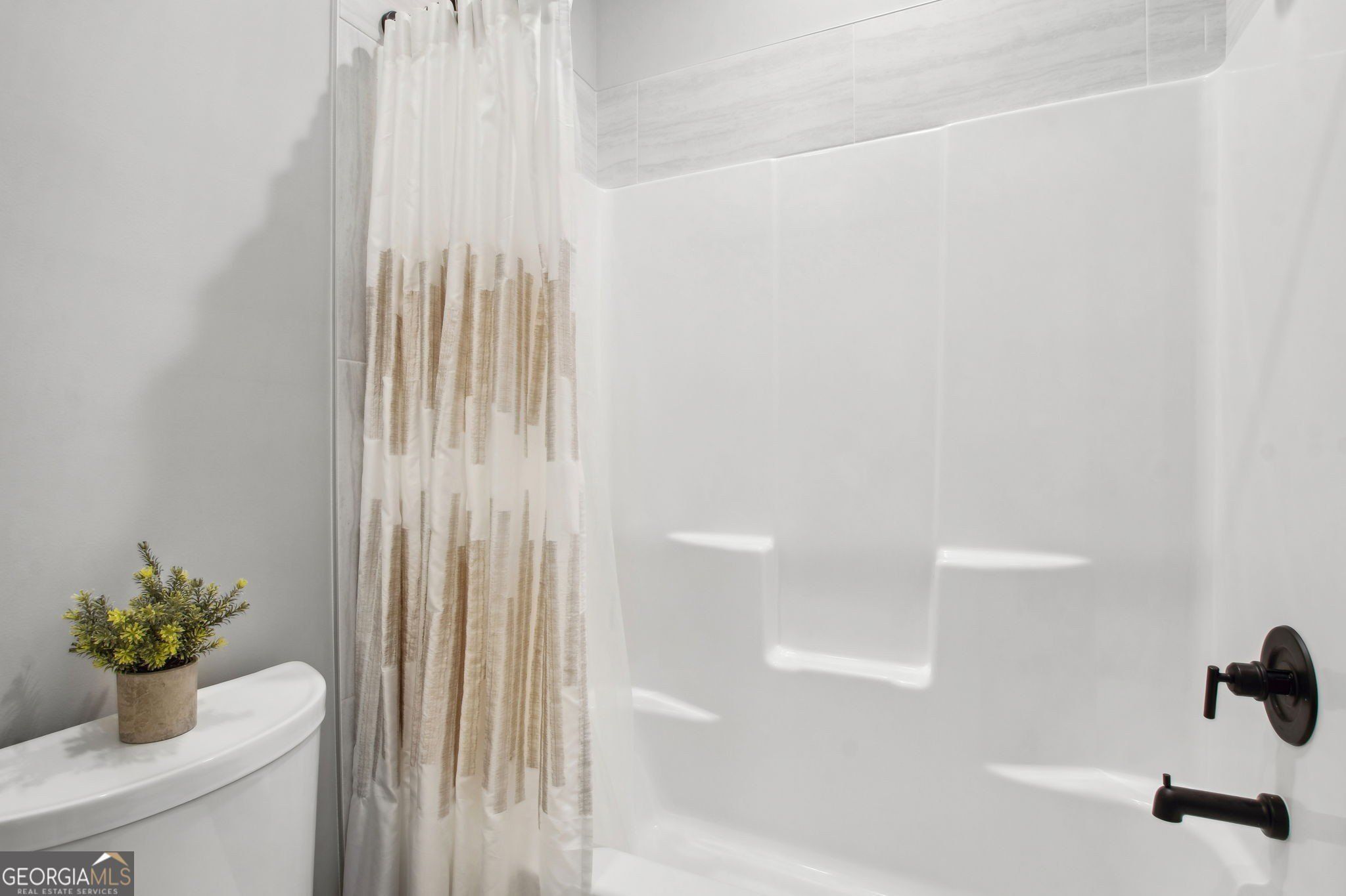 785 S May Street. Kingsland, GA 31548