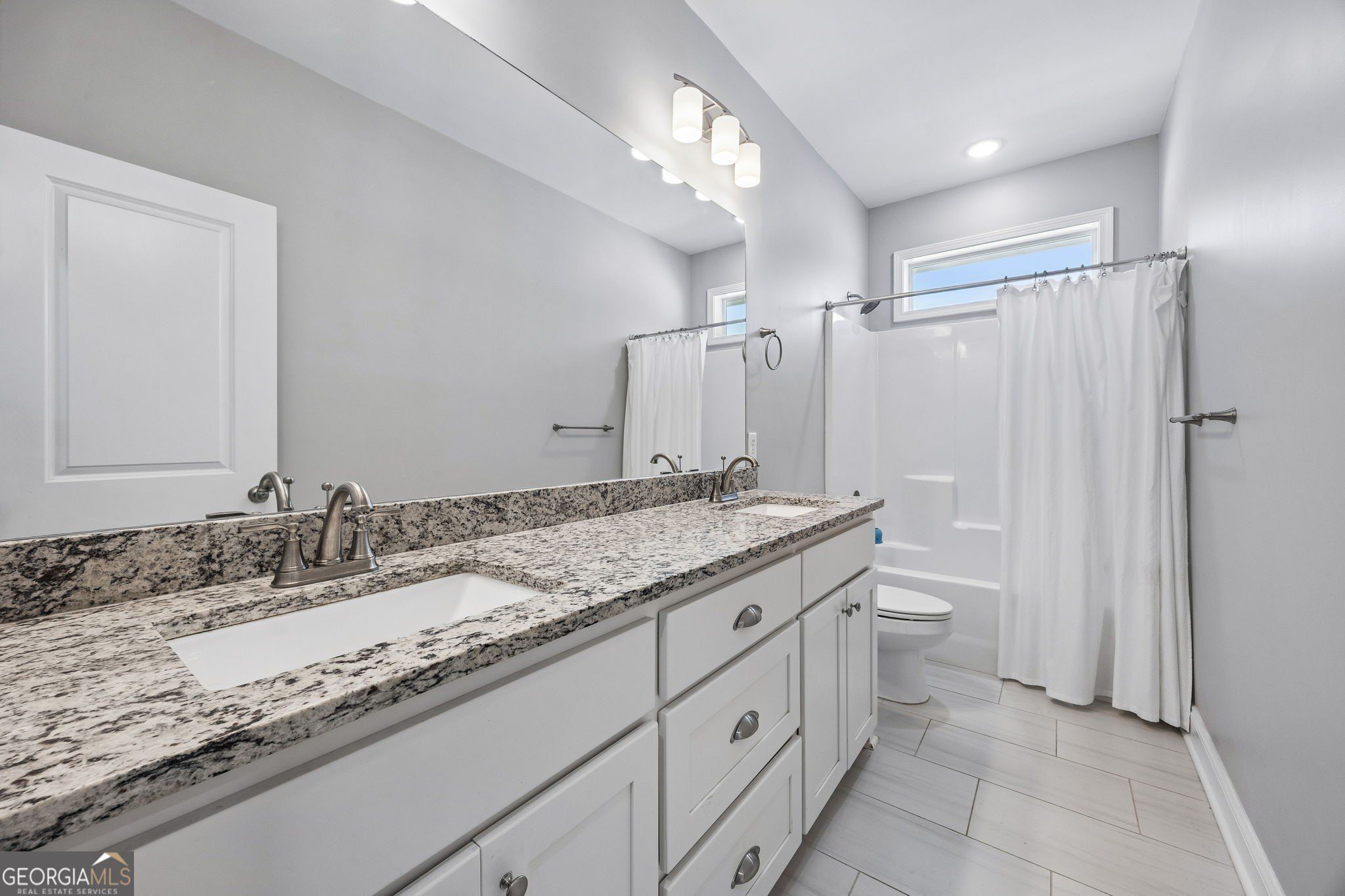 611 Victorias Circle. Saint Marys, GA 31558