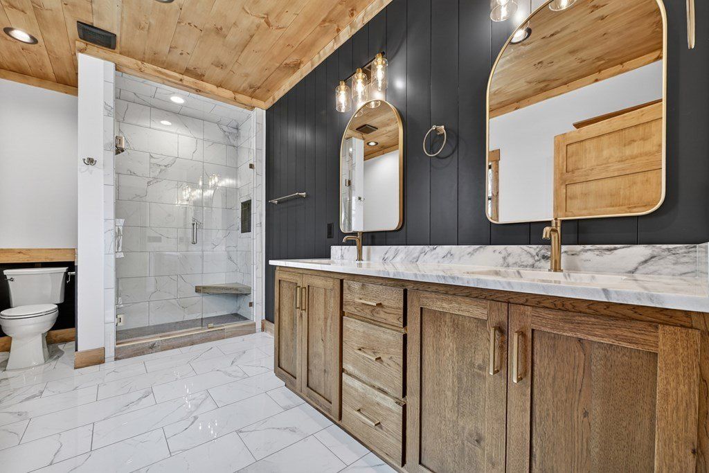 191 Hilton Drive. Ellijay, GA 30540