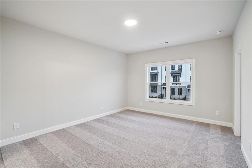 581 Beechwood Way. Hoschton, GA 30548