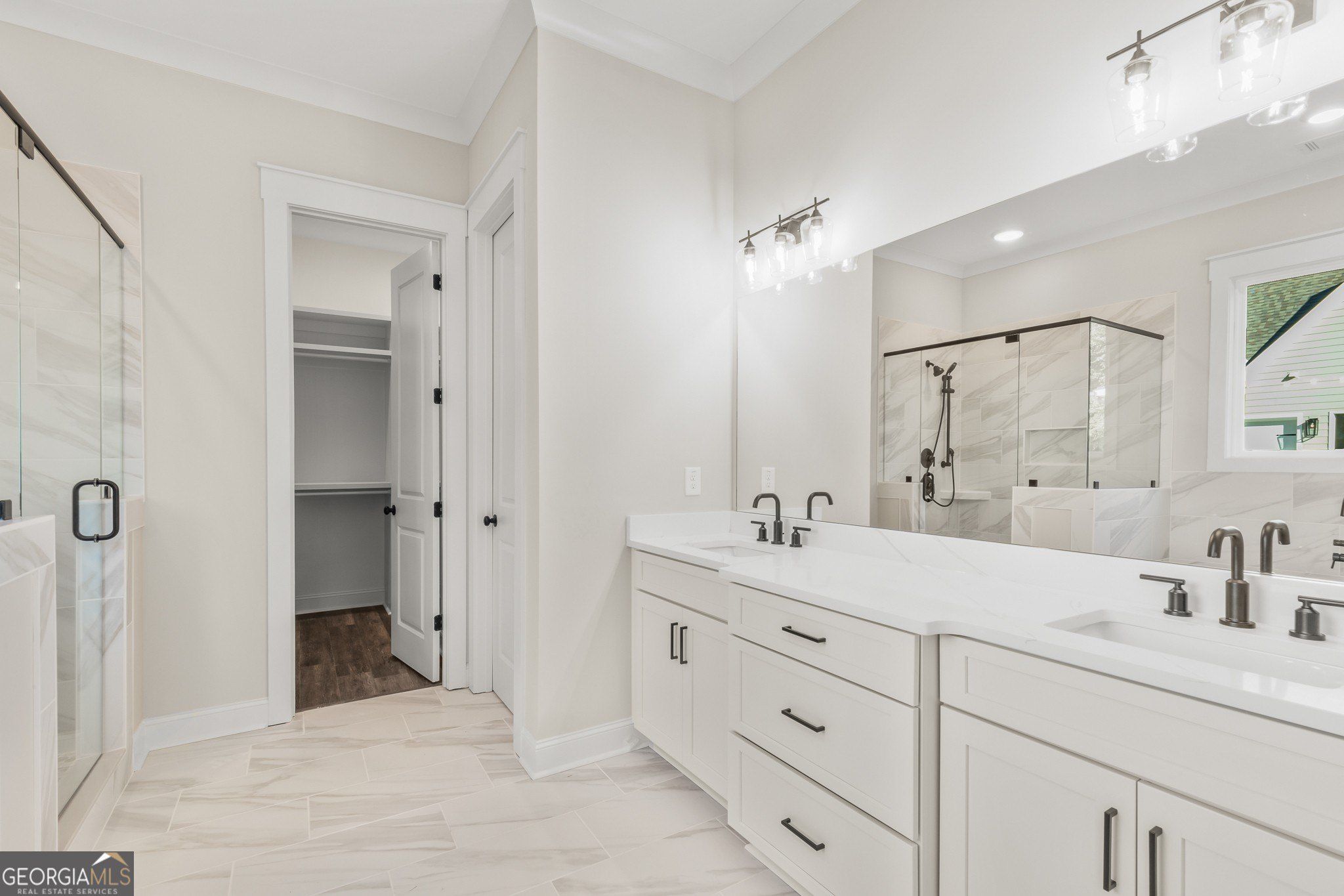 327 Ac Harp Road. Fayetteville, GA 30215