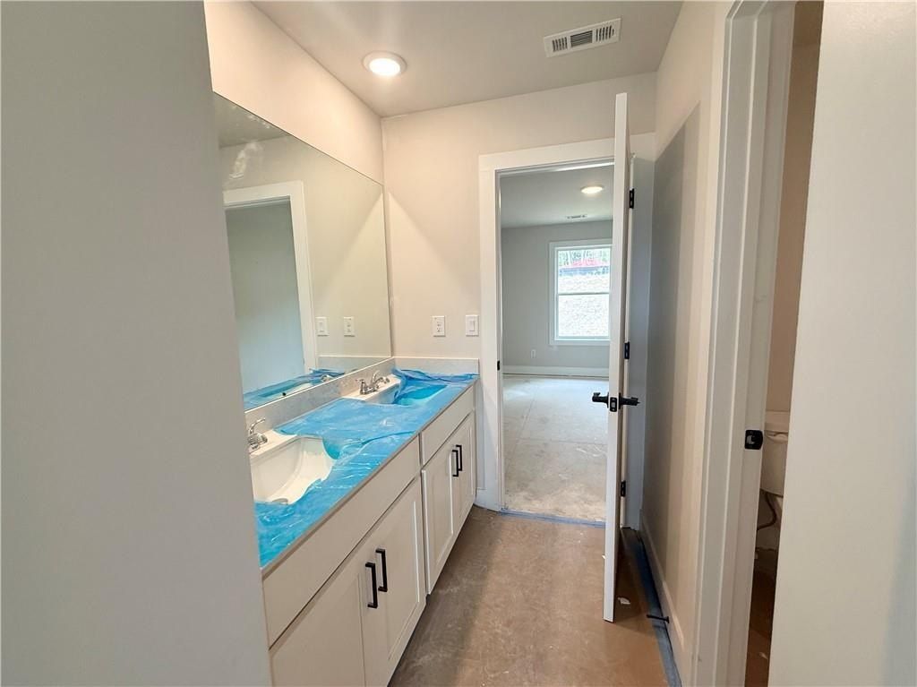 4270 Shirebrook Trail. Hoschton, GA 30548