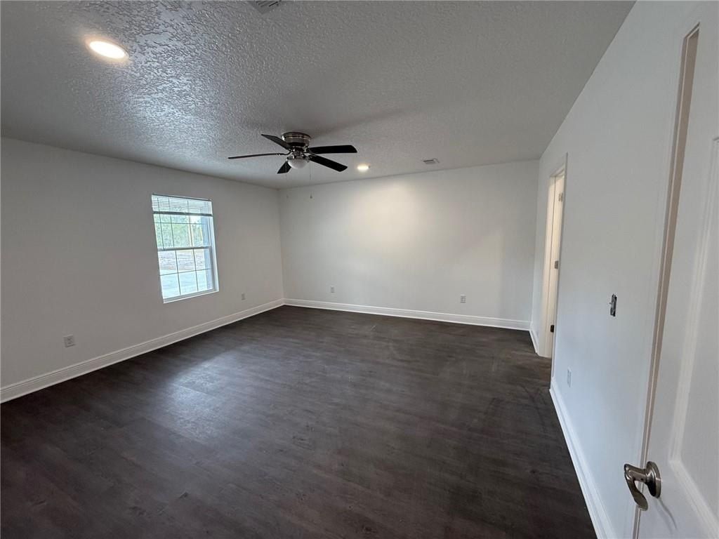 107 Hawks Place. Waynesville, GA 31566