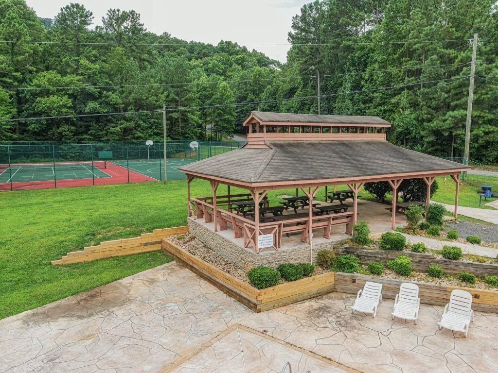 1520 Azure Lane. Ranger, GA 30734