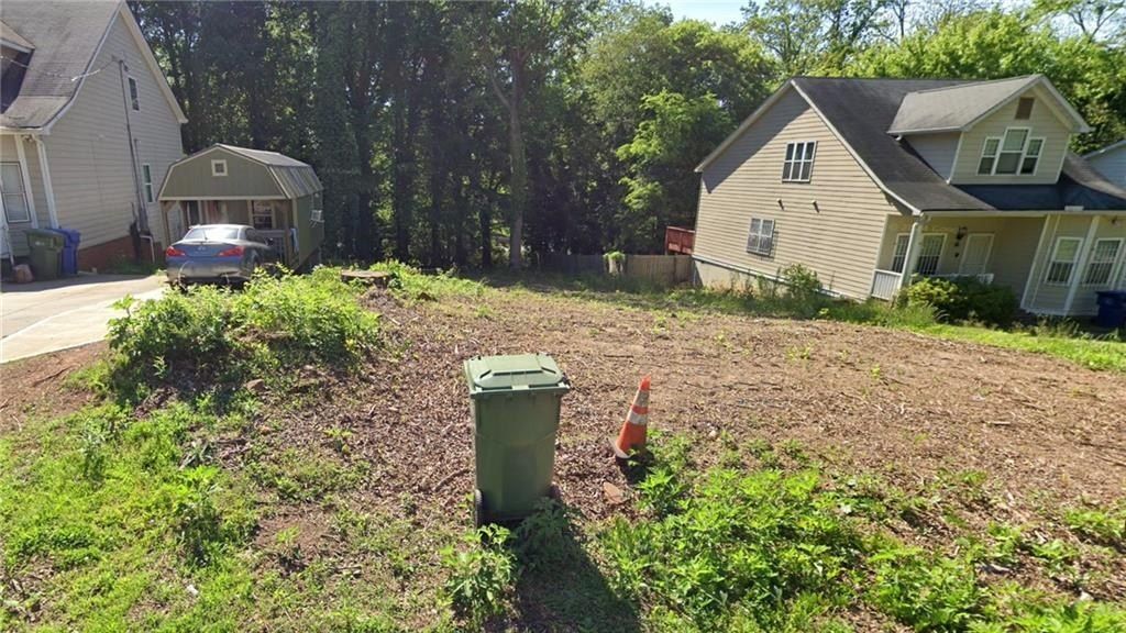 2005 Meador Avenue Se. Atlanta, GA 30315