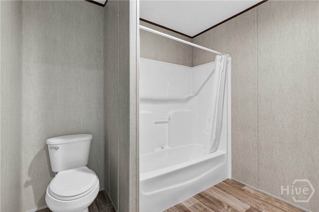 1305 Elim Church Rd. Ludowici, GA 31316