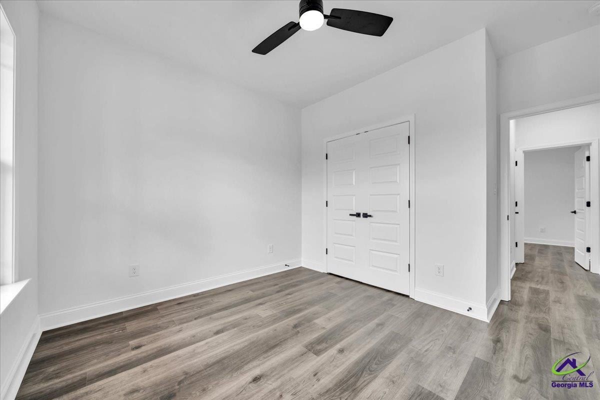 165 Early Drive. Byron, GA 31008