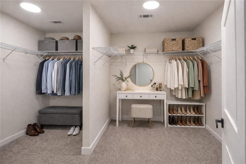 2929 Dale Place. Decatur, GA 30032