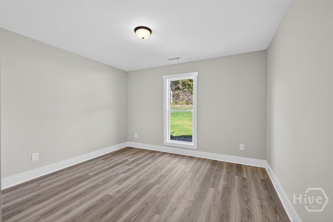 198 Mockingbird Lane. Winder, GA 30680