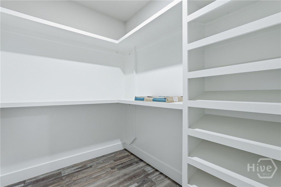 150 Darling Street. Savannah, GA 31408