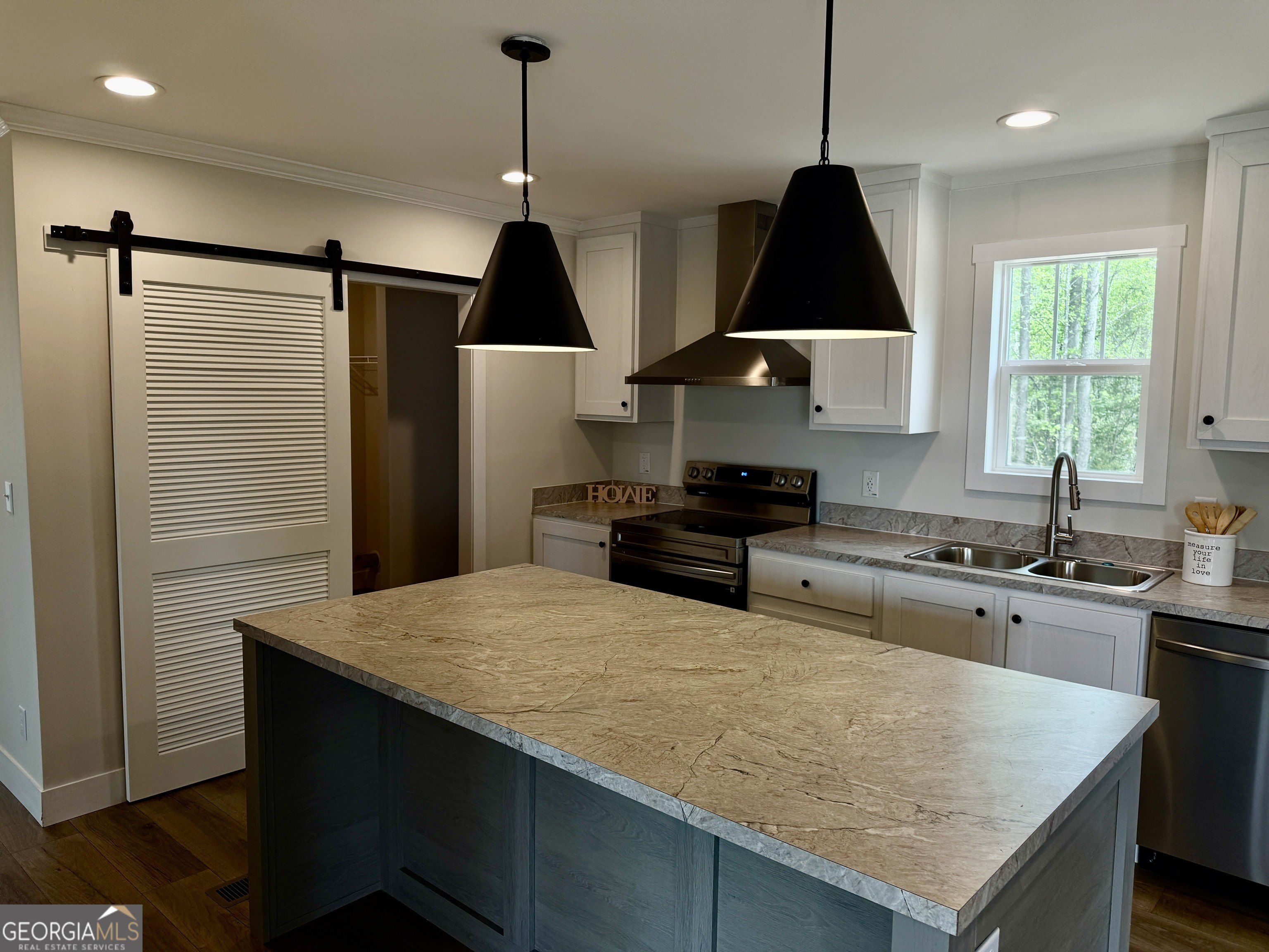 2868 Hollywood Church Rd. Clarkesville, GA 30523