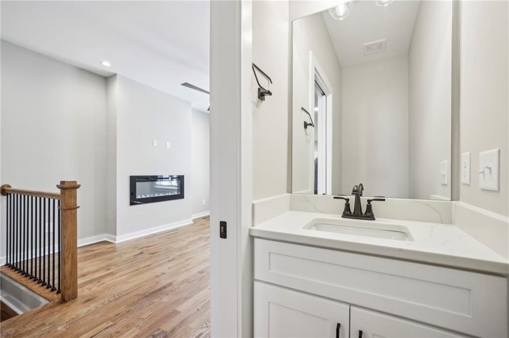 1095 Tucker Avenue. Atlanta, GA 30310