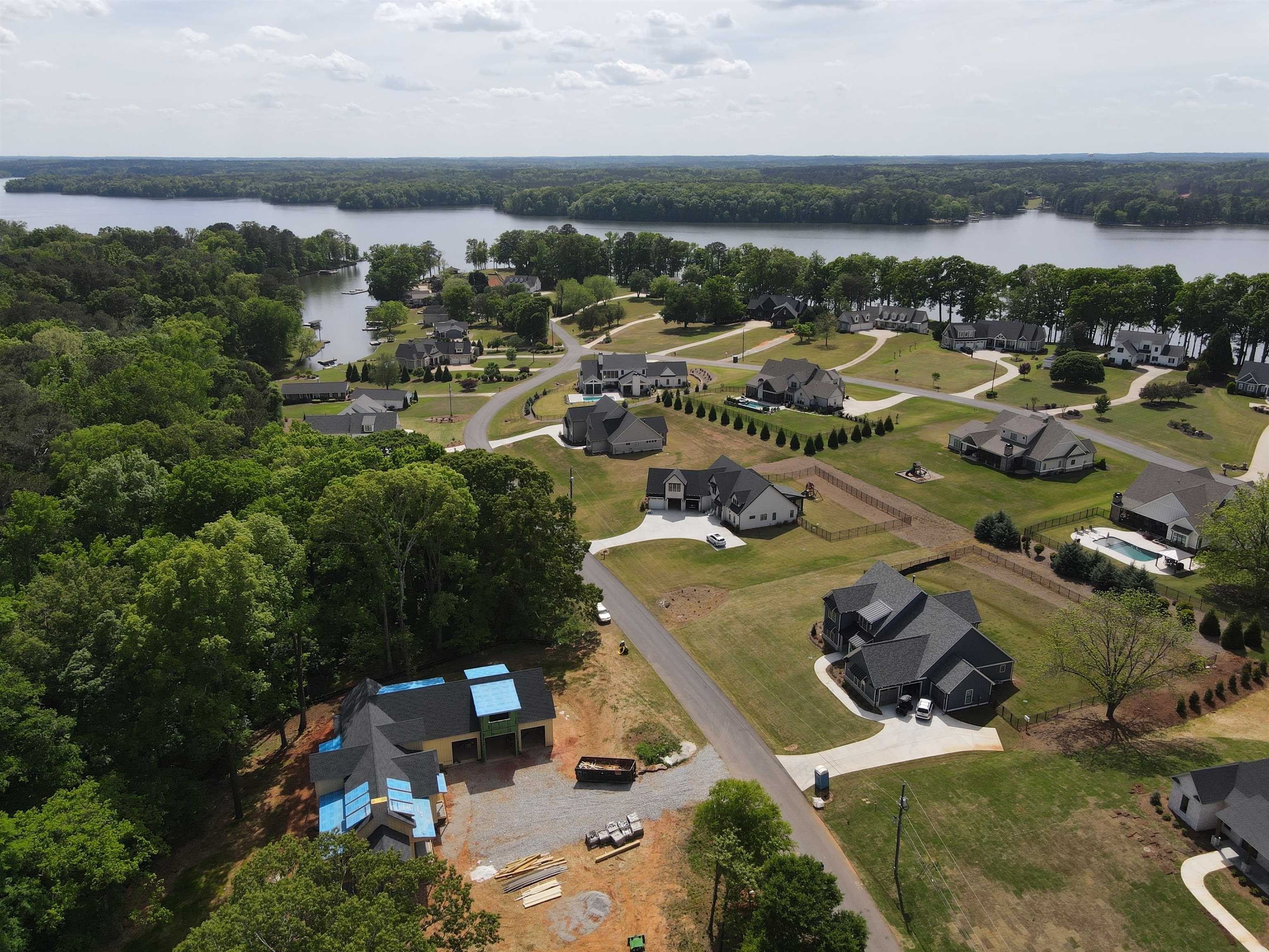 1110 Sunset Bluff. Greensboro, GA 30642