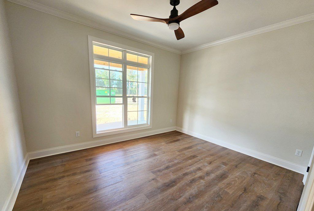 110 Sawtooth Drive. Leesburg, GA 31763