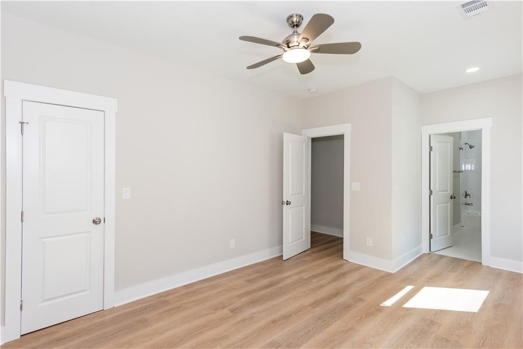3286 Bachelor Street. East Point, GA 30344