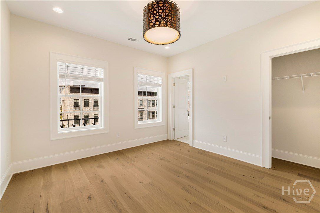 357 Chatooga Lane. Savannah, GA 31401