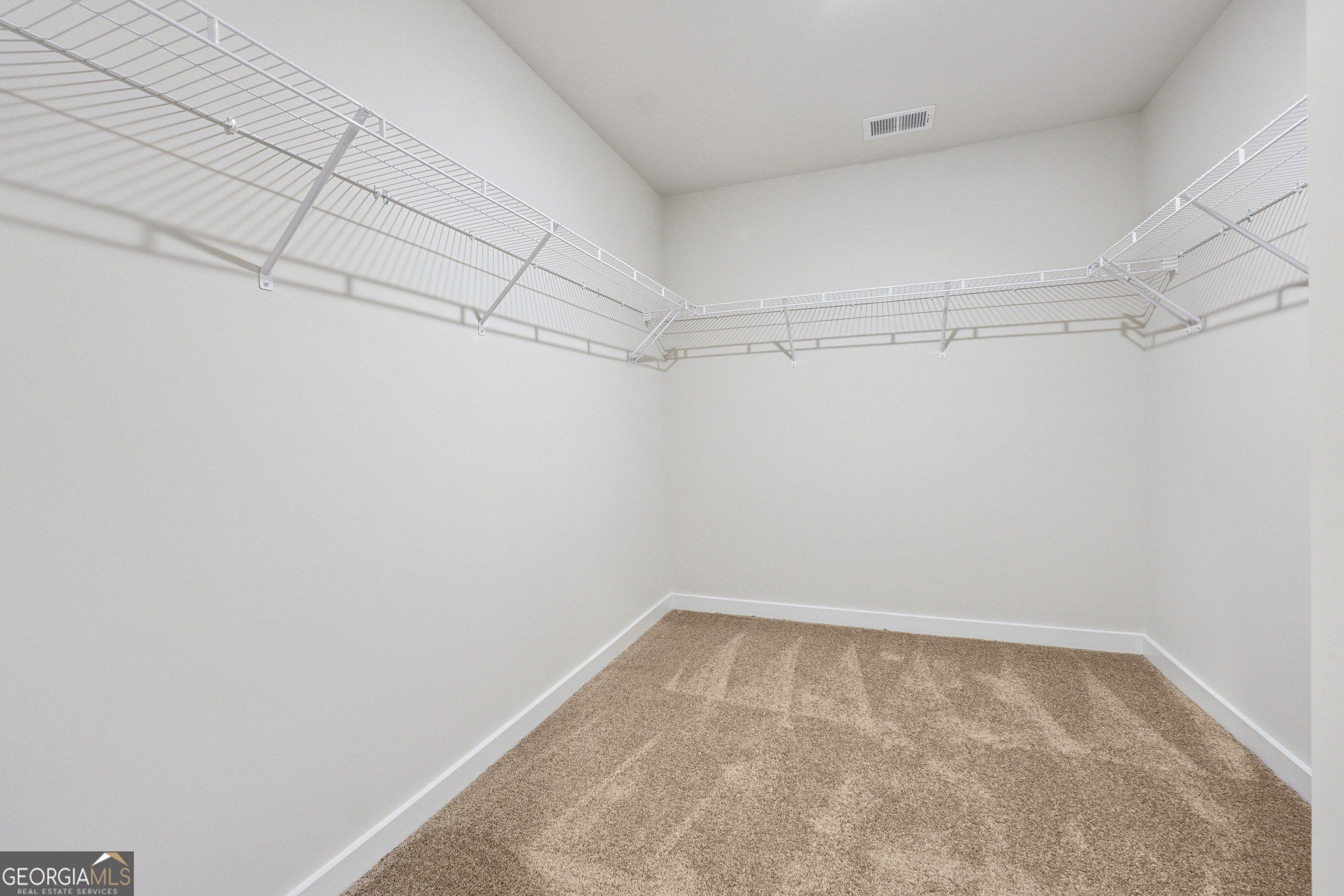 216 Harris Walk. West Point, GA 31833