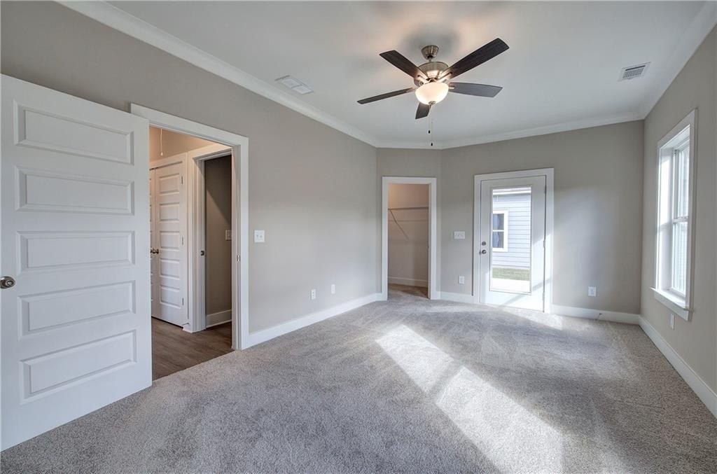 138 Sunflower Circle Ne. Cartersville, GA 30121