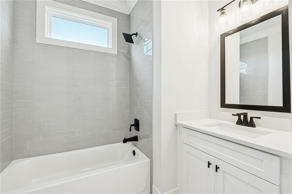 1582 Reserve Glen Drive. Lawrenceville, GA 30043