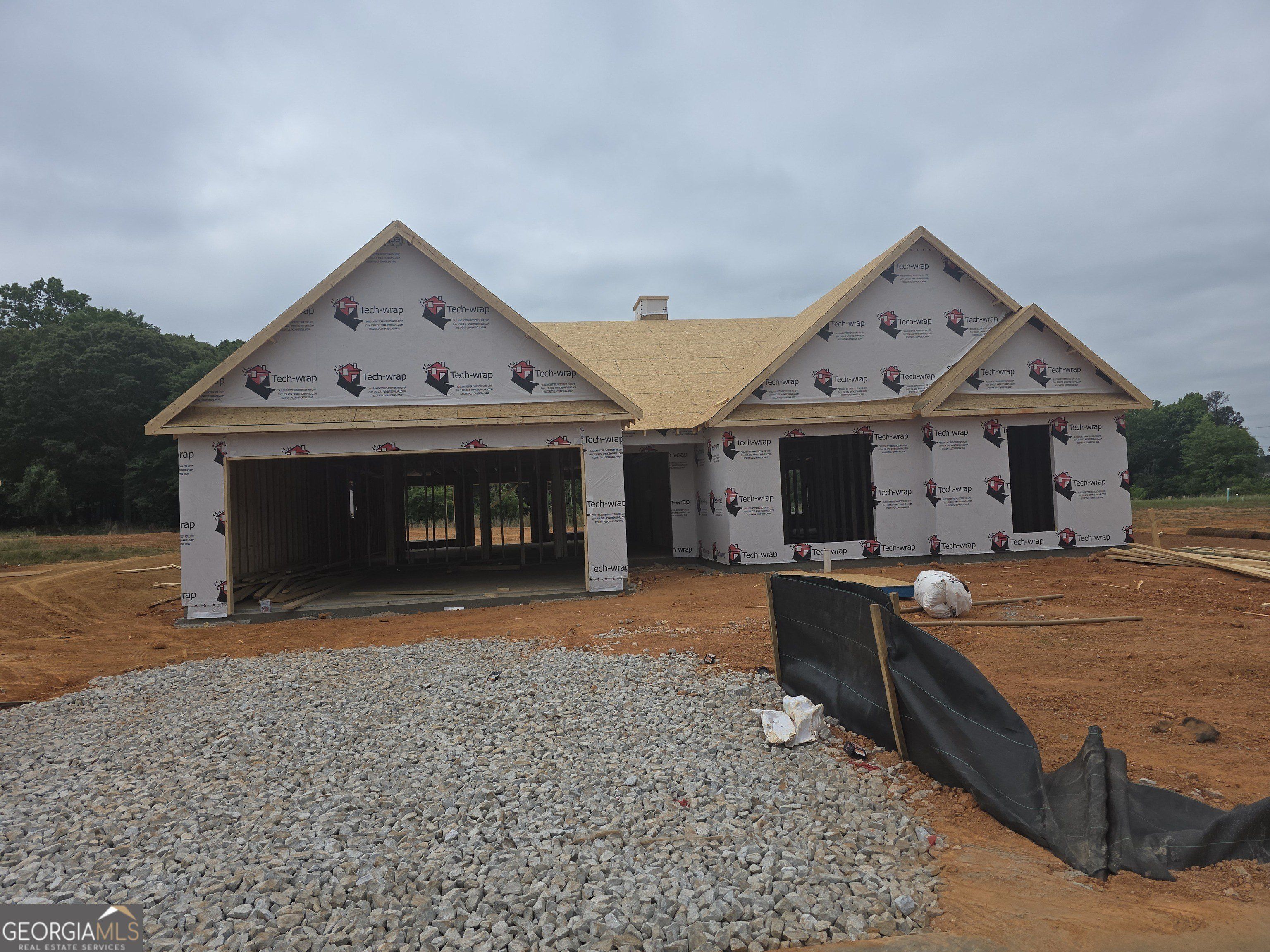 224 Lake Meadows Drive. Winder, GA 30680