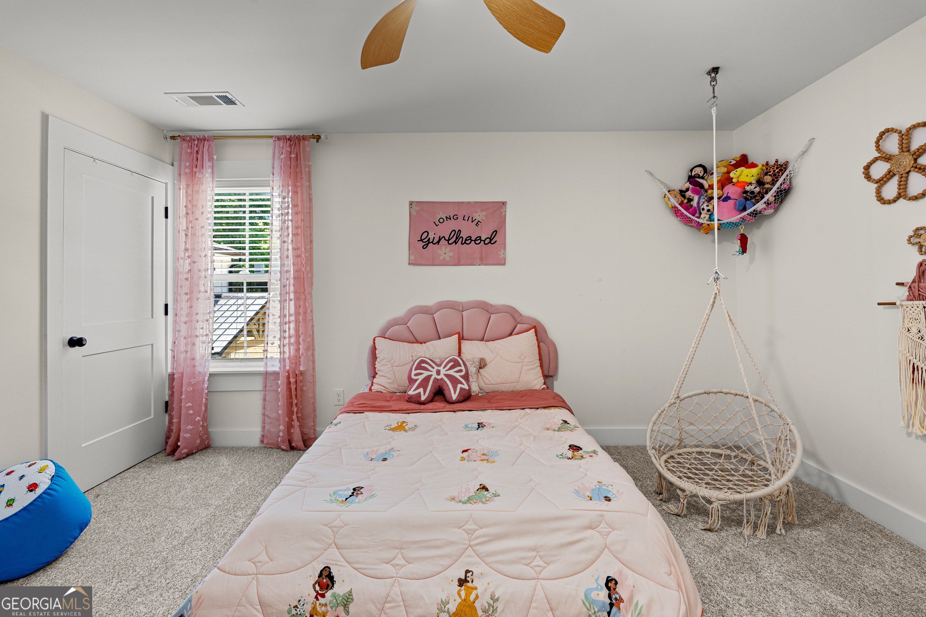 425 Dean Road. Barnesville, GA 30204