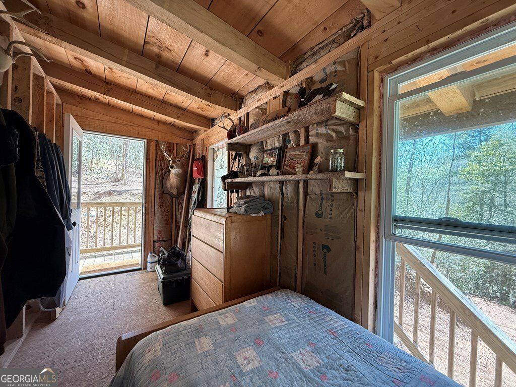 306 Jacks River Rd. Epworth, GA 30541