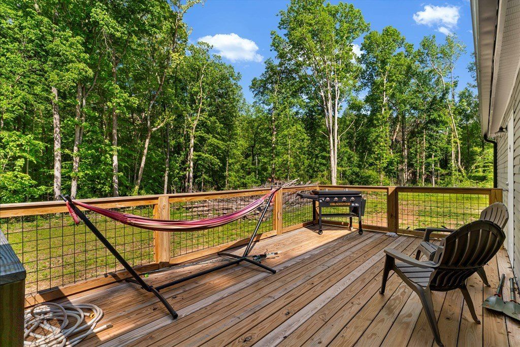 3277 Hurricane Road. Rocky Face, GA 30740