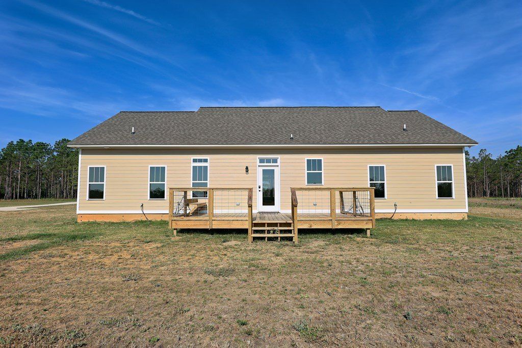1520 Upper Hawthorne Trail. Cairo, GA 39827