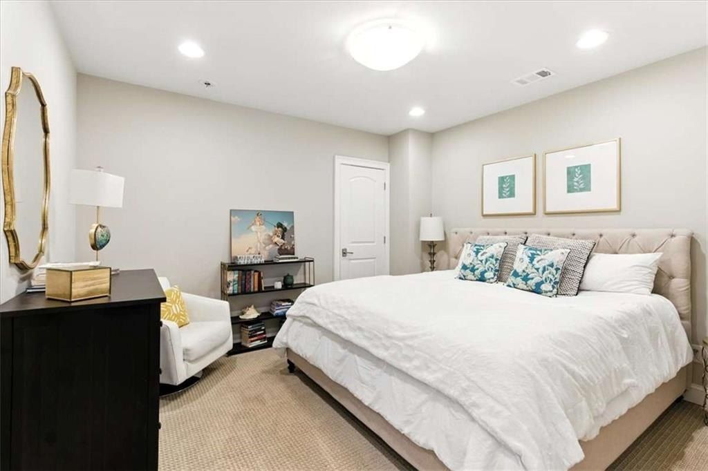 6411 Winter Harbor Drive. Flowery Branch, GA 30542