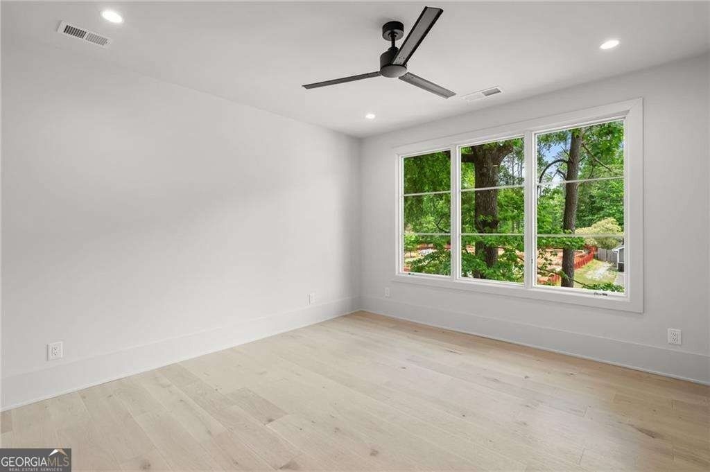 175 Pebble Trail. Alpharetta, GA 30009