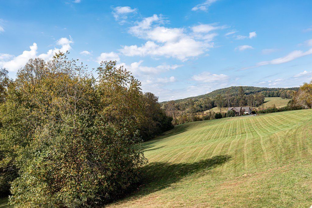1250 Owen Glen Drive. Blairsville, GA 30512
