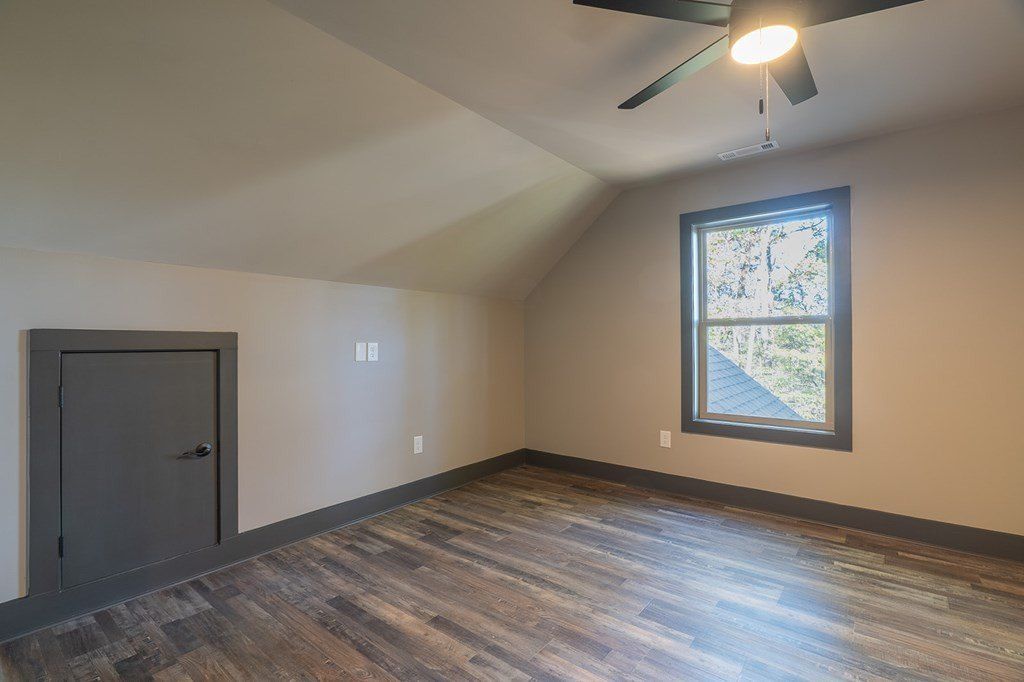 54 Huron Circle. Ellijay, GA 30540