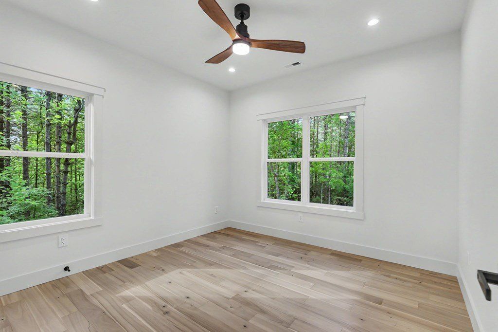 70 Marion Drive. Blairsville, GA 30512