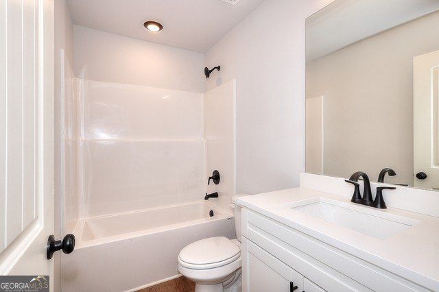 23 Crest Drive. Hartwell, GA 30643