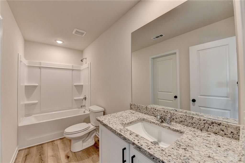 646 Rodeo Drive. Auburn, GA 30011