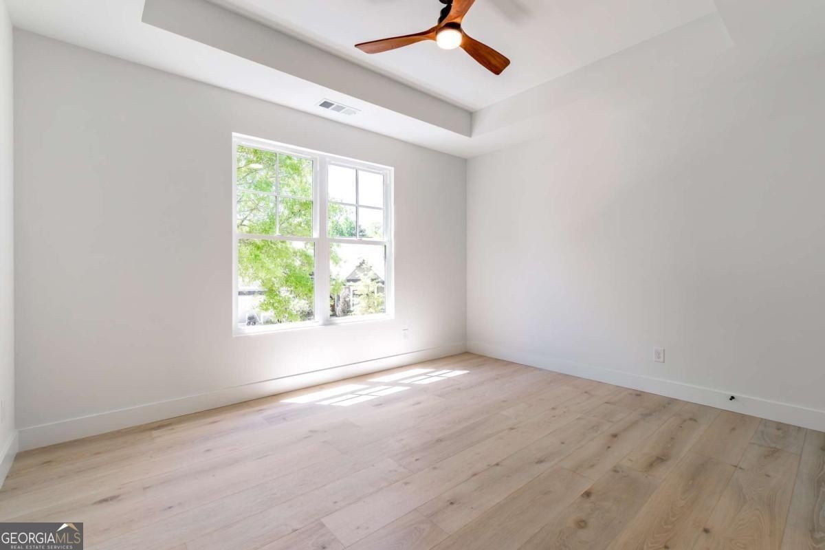 6004 Hemingway Lane. Gainesville, GA 30506