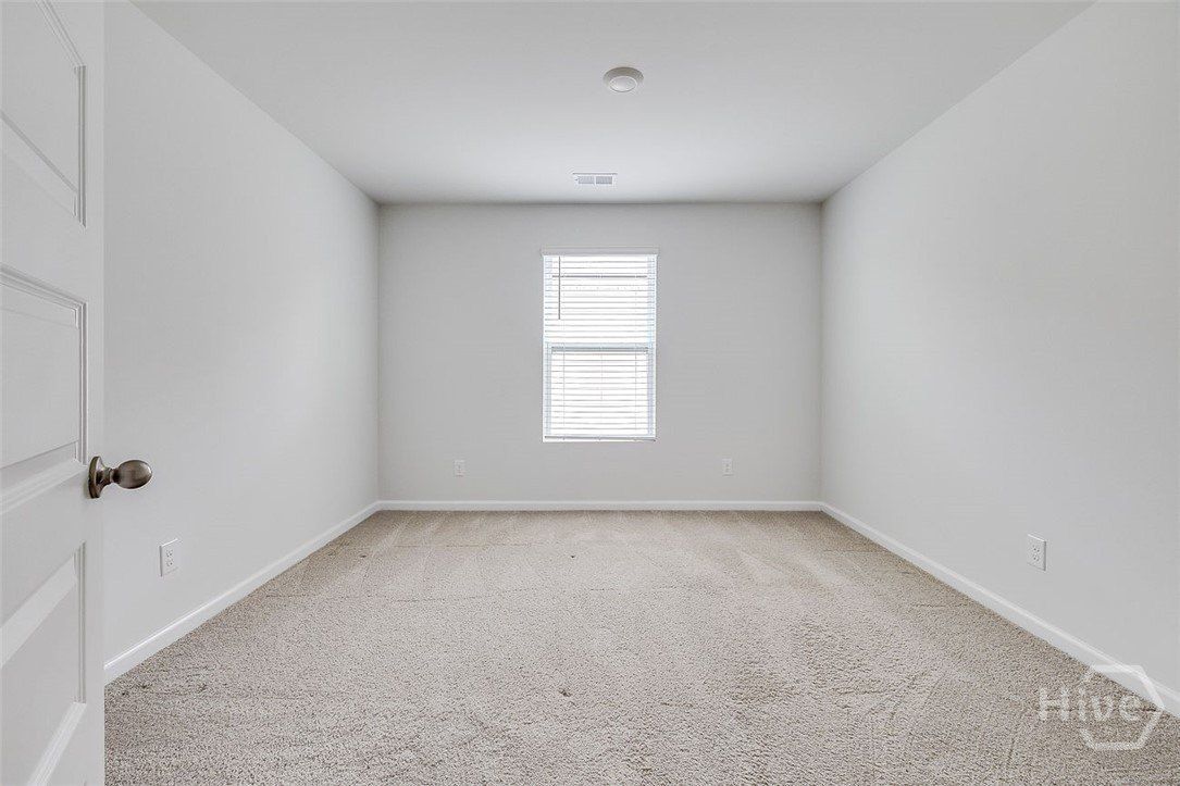 445 Coconut Drive. Bloomingdale, GA 31302