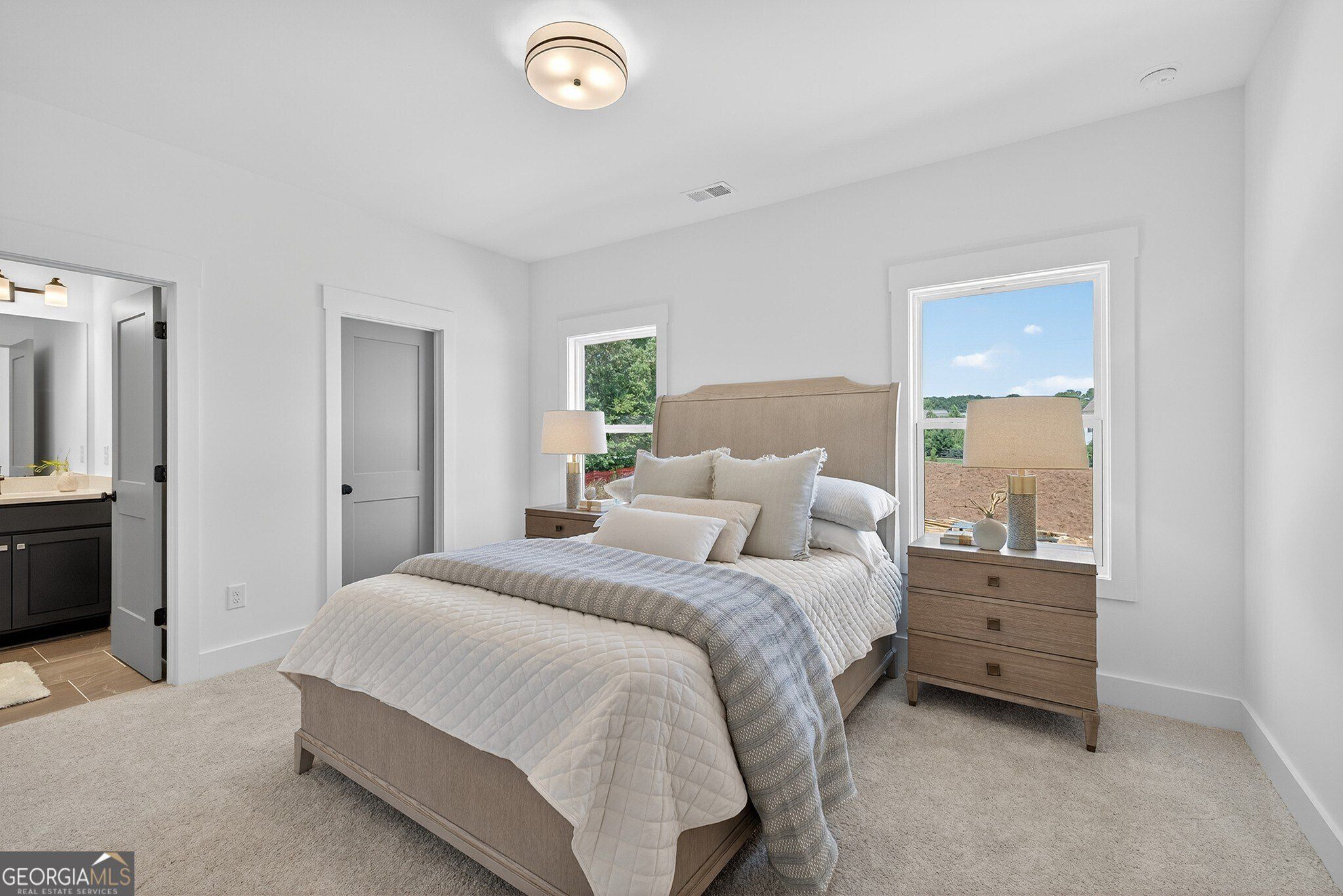 5595 Meadowstone Walk. Kennesaw, GA 30152